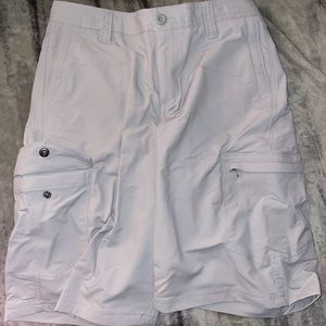 Men’s cargo shorts